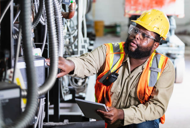 Best Electrical Installation Contractor  in Parlier, CA